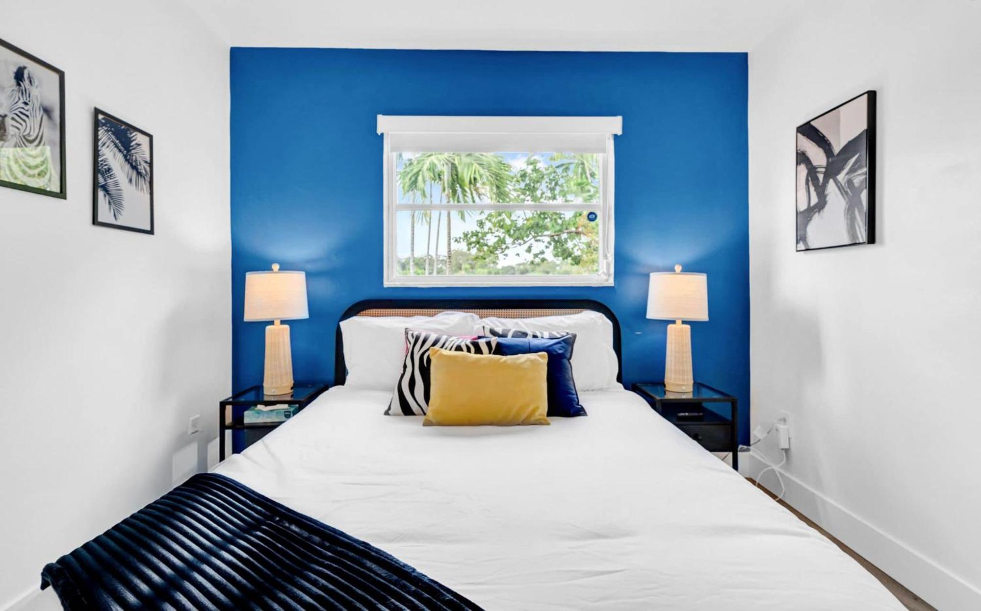 Luxury Lakefront Retreat Perfect For Family Fun Miami