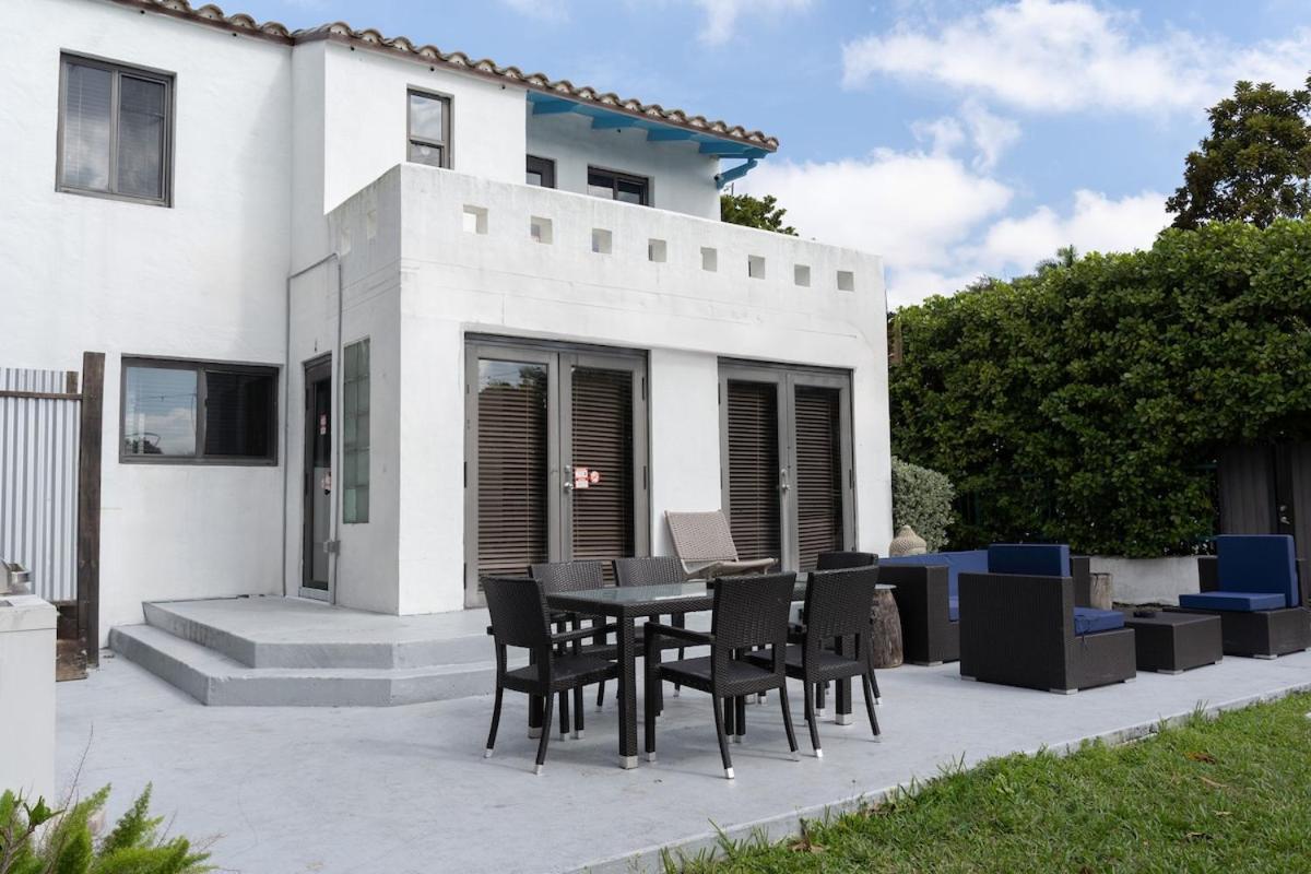 River Villa-pool, Hot Tub, Dock, Big Garden Villa *