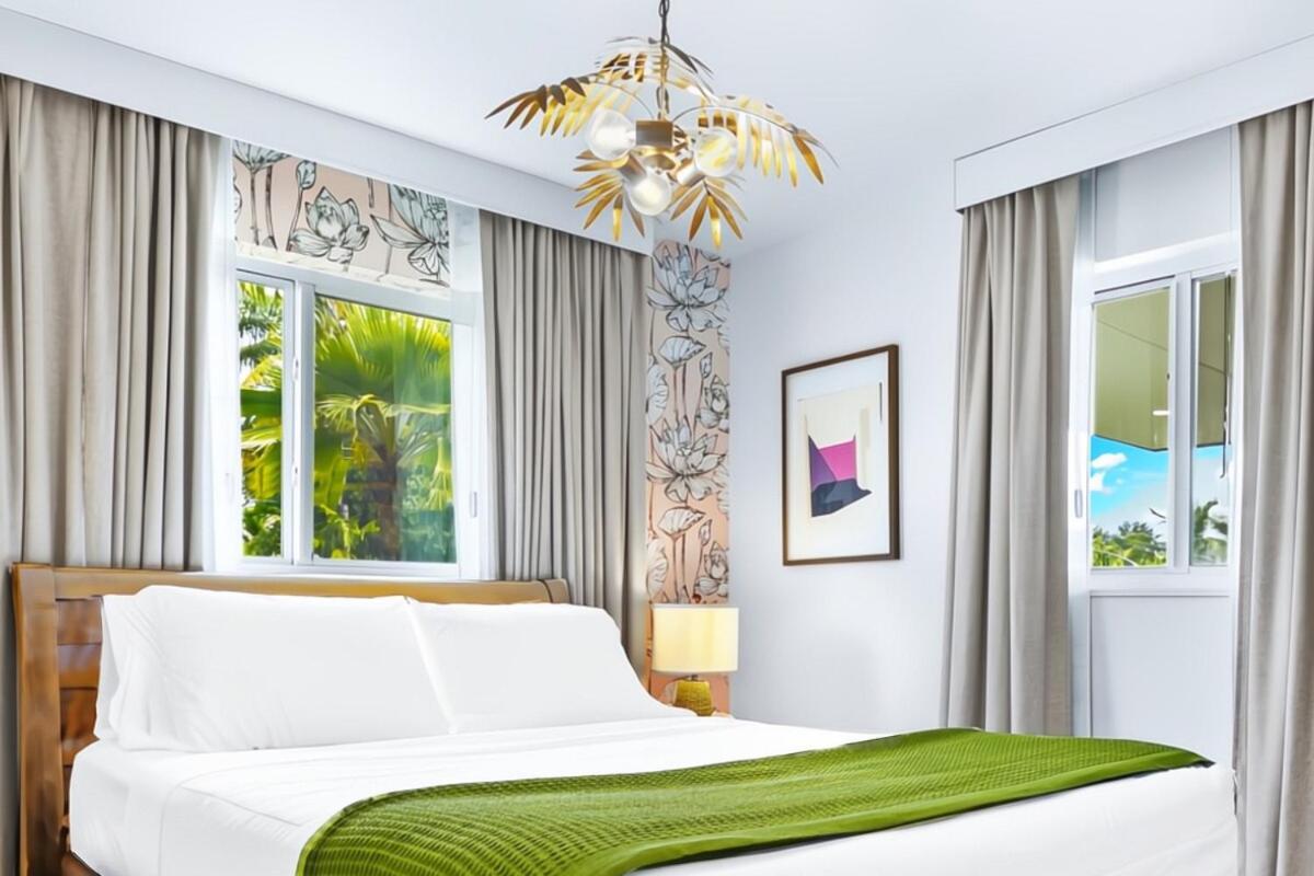 King Bed & Hot Tub, A Casita For Families & Pets Holiday home *