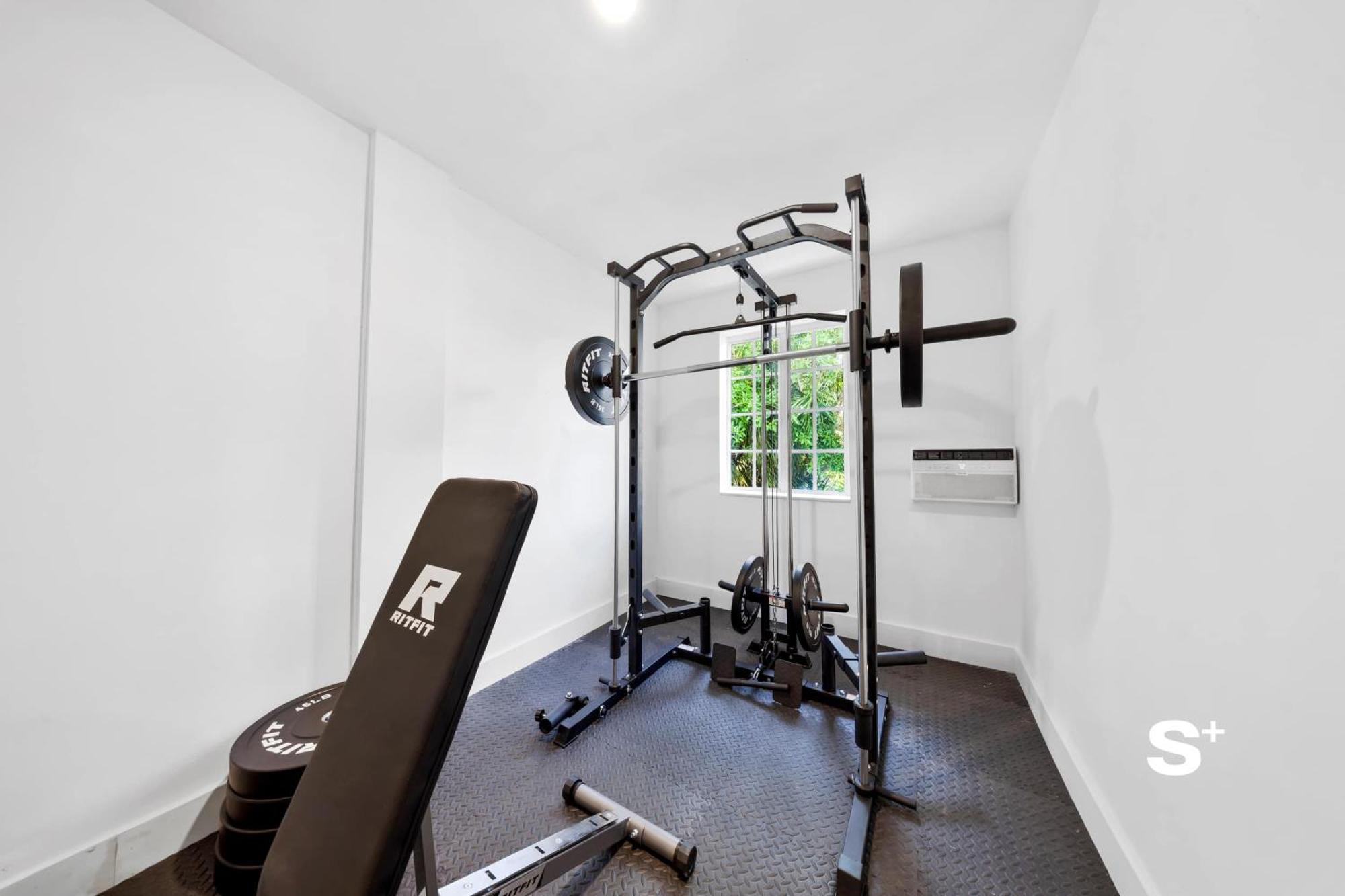 Apartment Stylish 1-br In The Heart Of