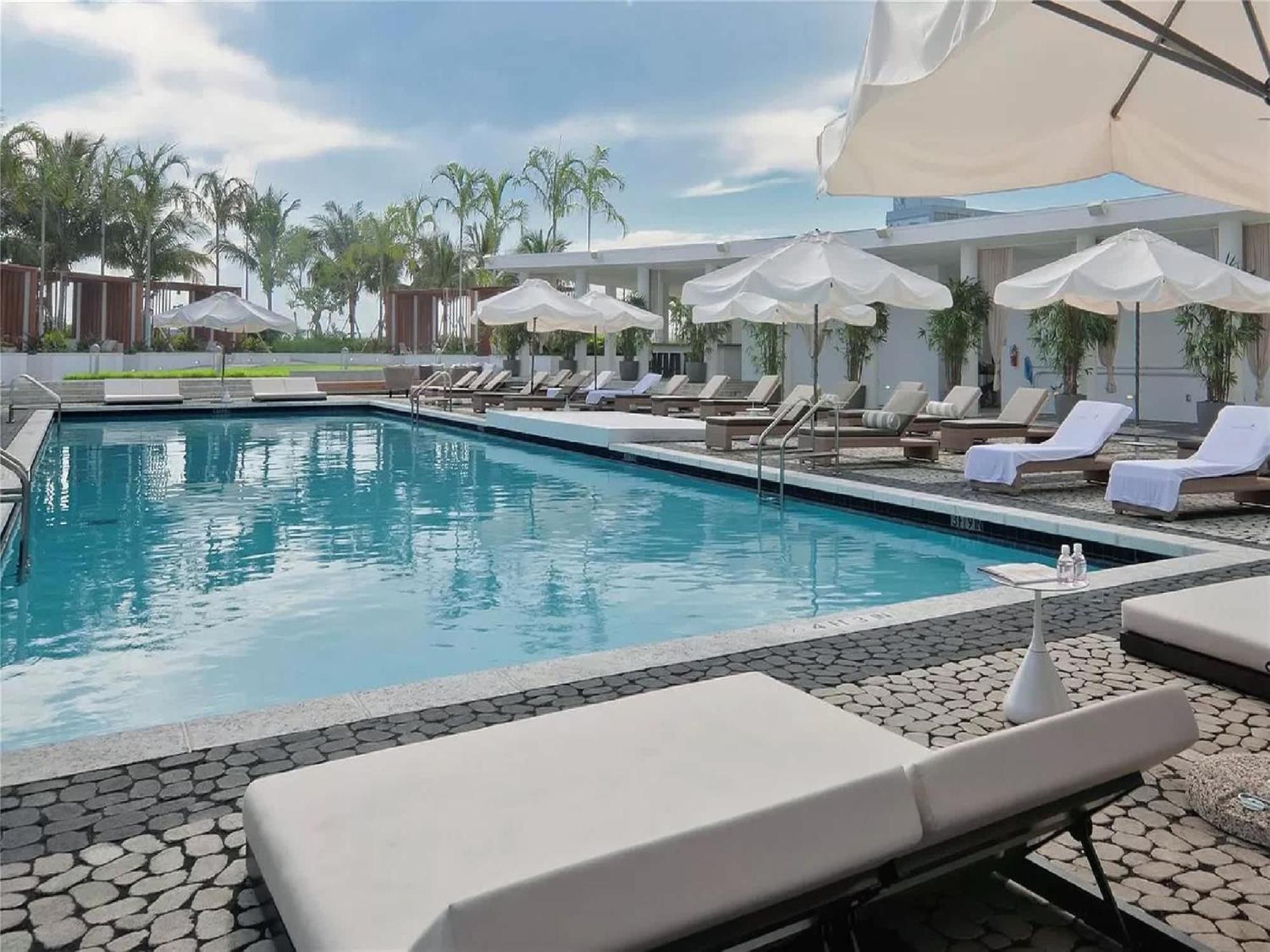 Penthouse With Stunning Views In Edgewater Apartment Miami