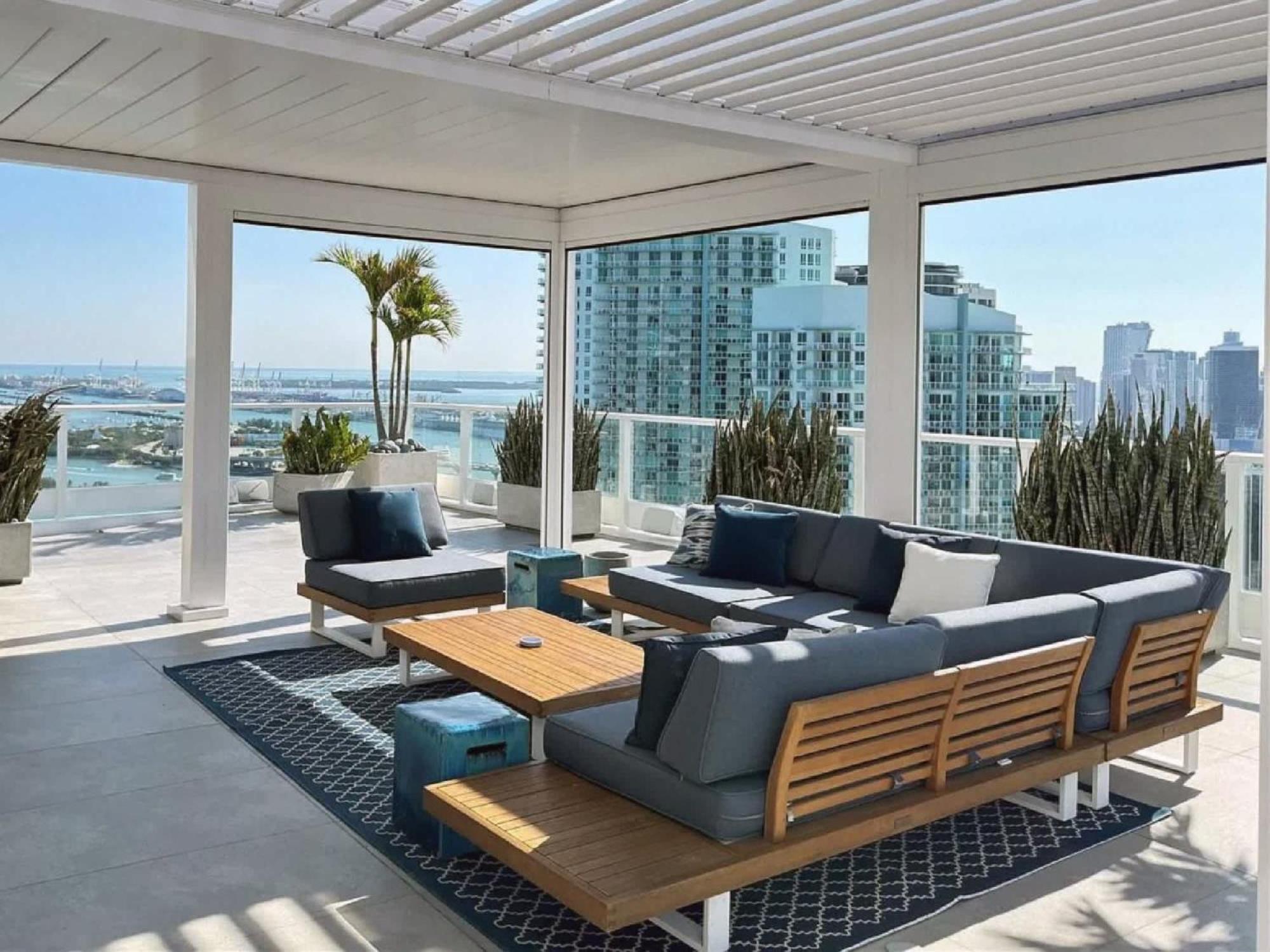 Penthouse With Stunning Views In Edgewater * Miami