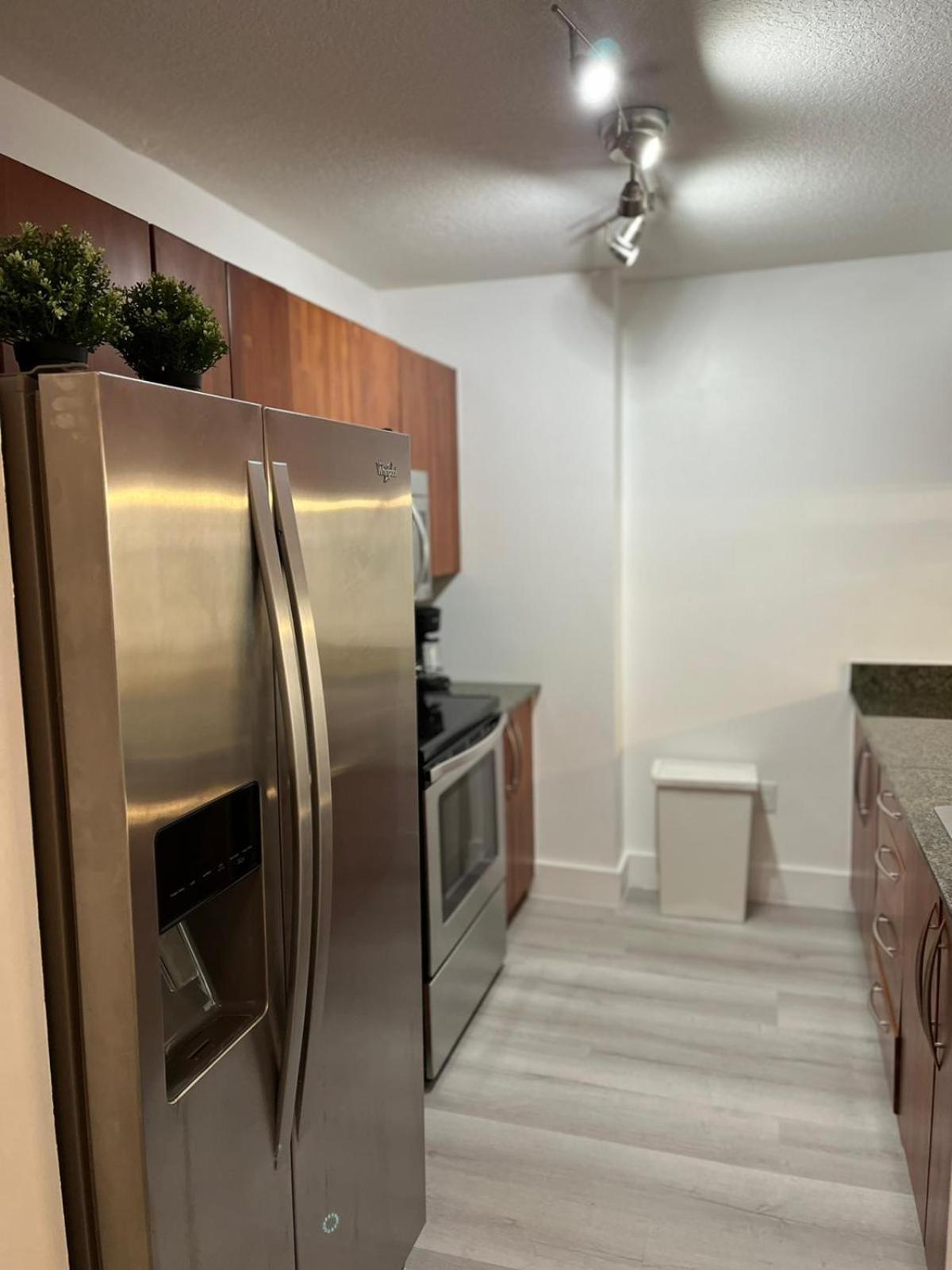 Luxury 1bd In Downtown Brickell Free Parking Apartment *