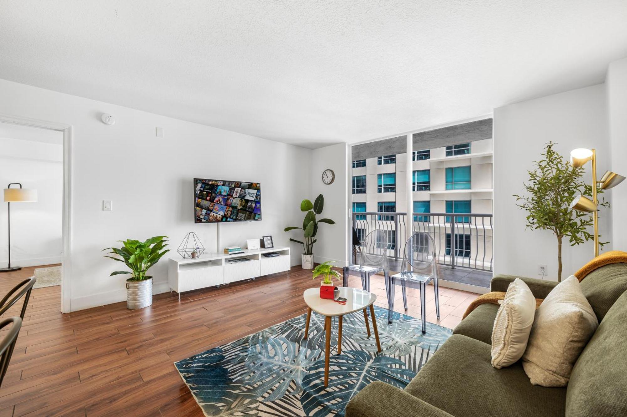 Exclusive 1br On 35th Floor
