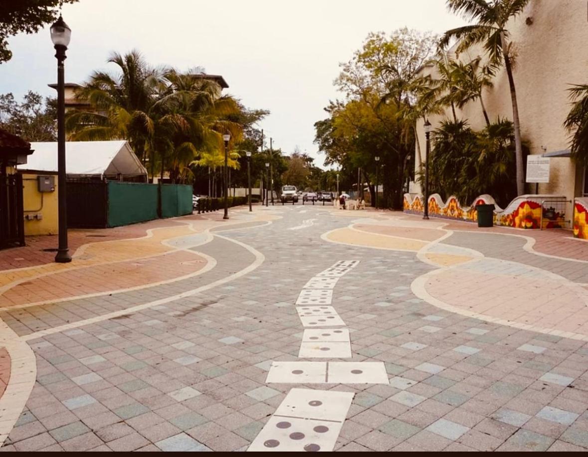 Gasthuis Blue Little Havana Miami