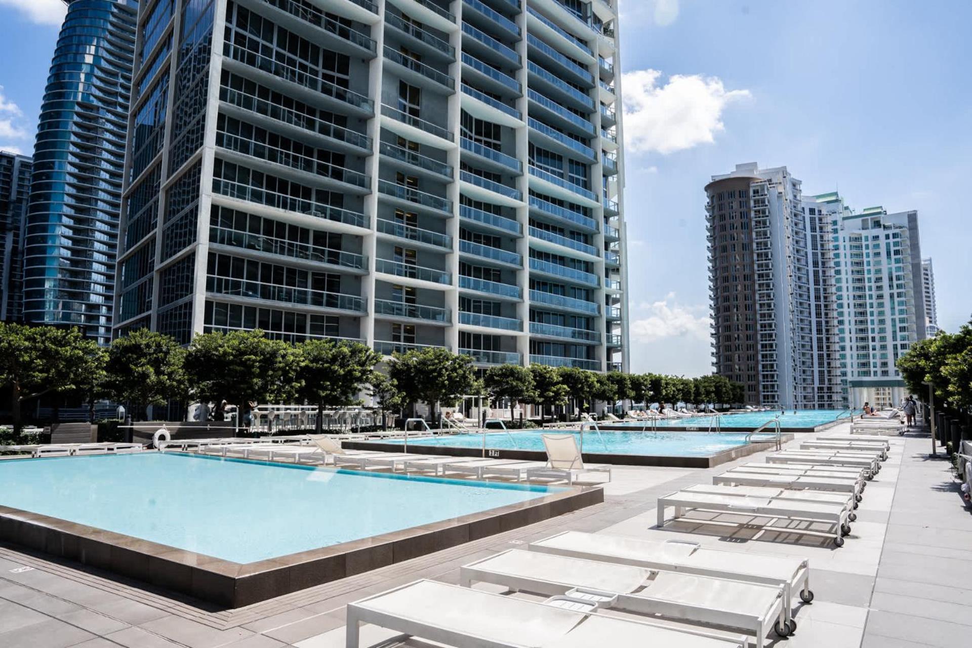 Mvr - Oceanfront Corner Balcony Luxe * Miami