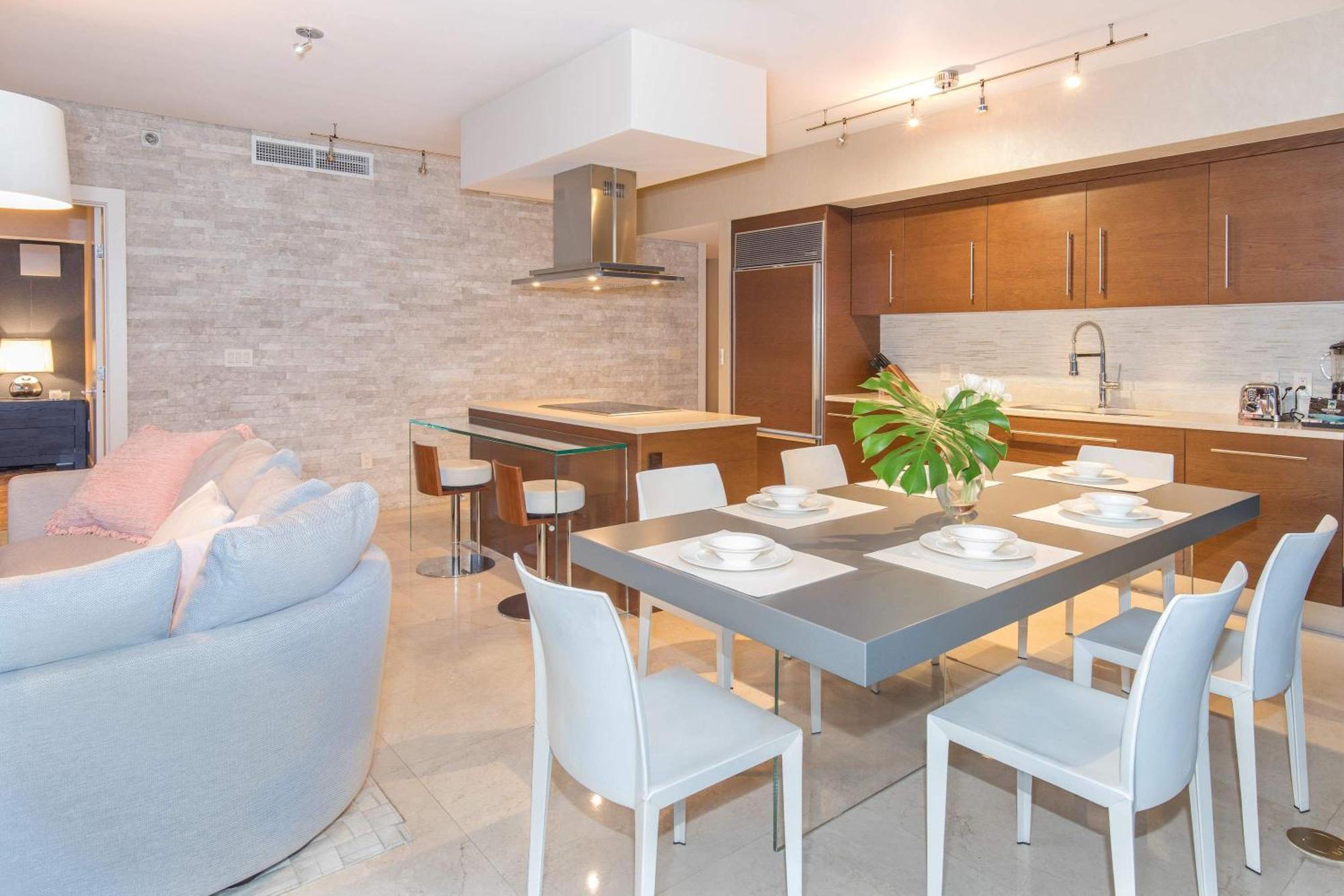 Apartment Mvr - Oceanfront Corner Balcony Luxe