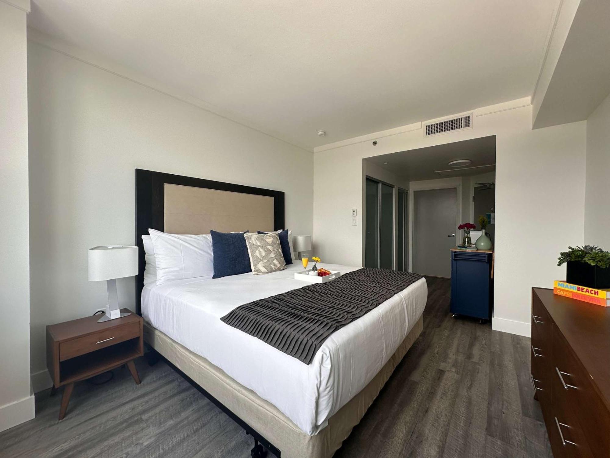 Mvr Suite Miami Magic Starts Right Here *