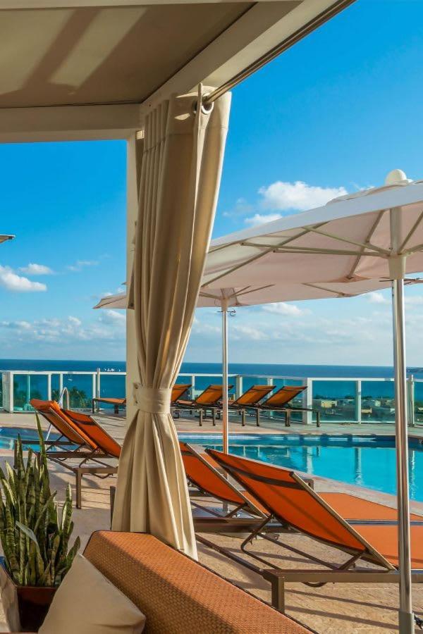 Mvr - Your Suite In Miami-S Billion-Dollar Icon *