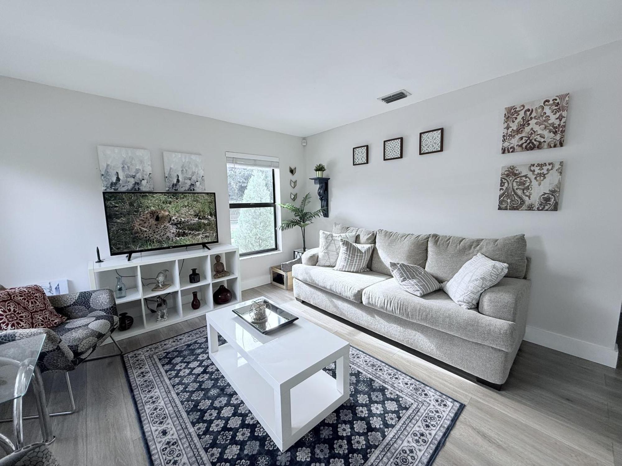 Holiday home Cozy Near Coconut Grove And The Of Miami