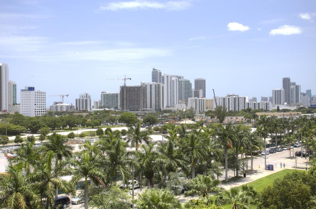 Apartment Design District Midtown By Nuovo