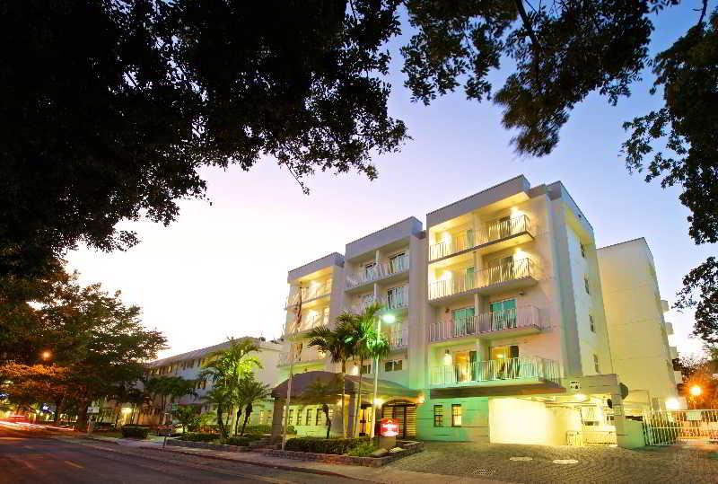 Hotel Coconut Grove 3*