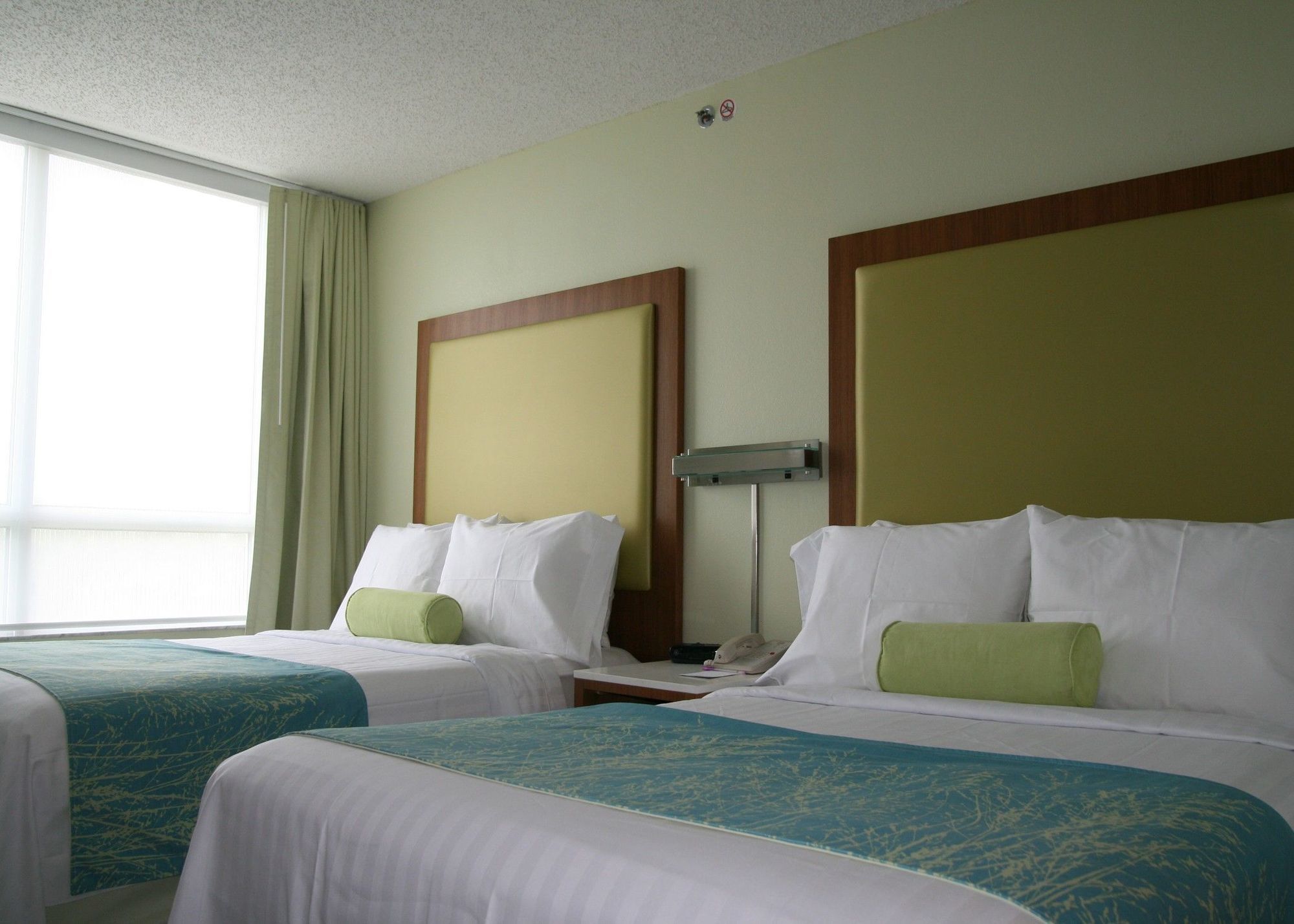 Hotel Springhill By Marriott Airport South Blue Lagoon Area Miami