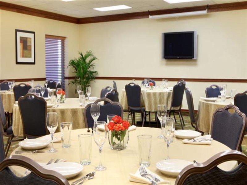 Hyatt House Airport Miami