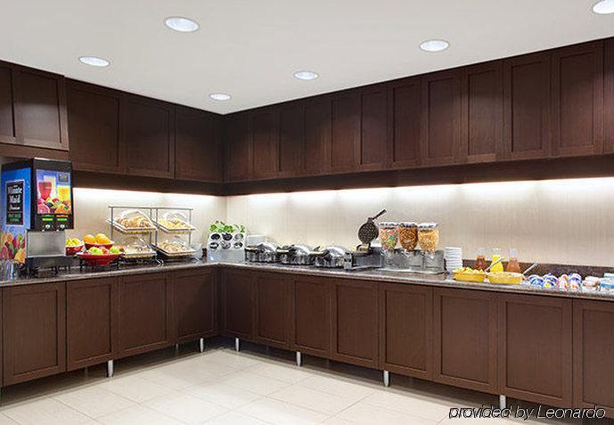 Coconut Grove 3*