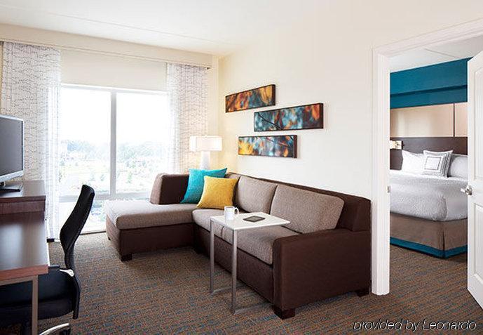 Coconut Grove 3*