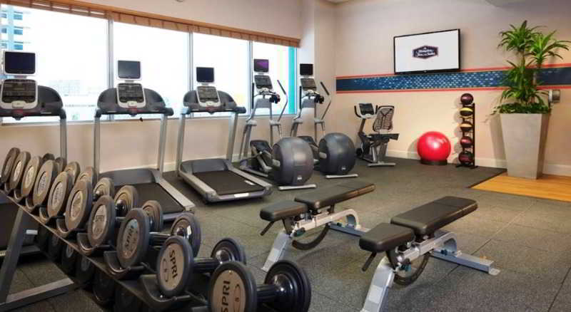 Hampton & By Hilton Downtown/brickell Hotel