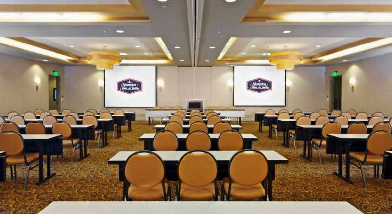 Hotel Hampton & By Hilton Downtown/brickell 3*