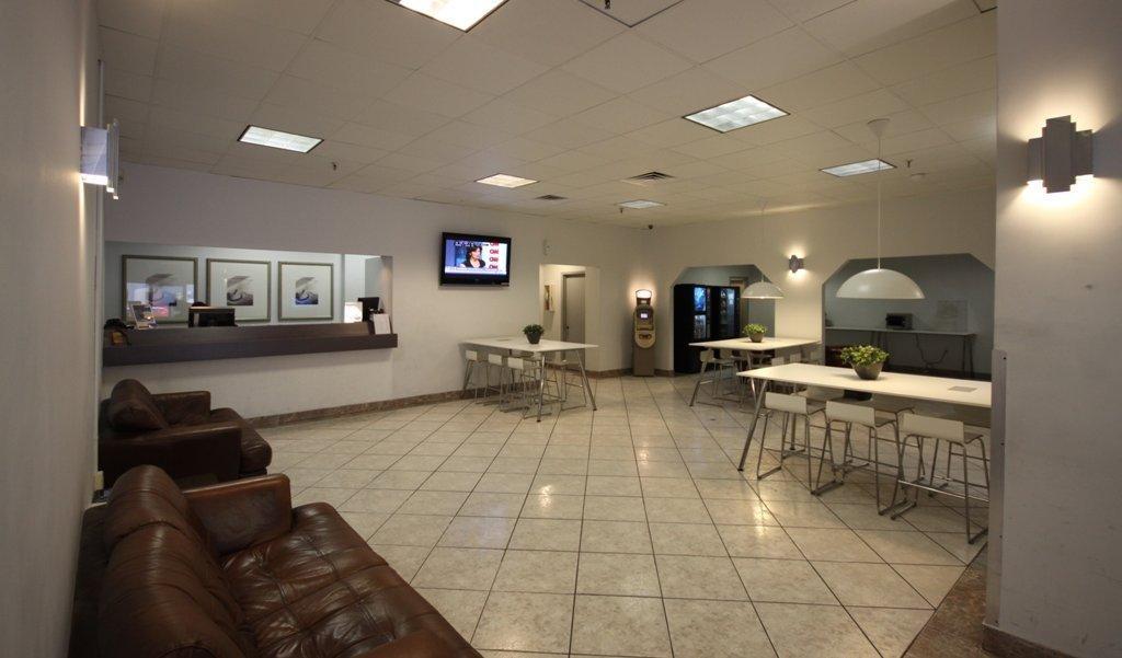 Hotel Leamington - Downtown / Port Of