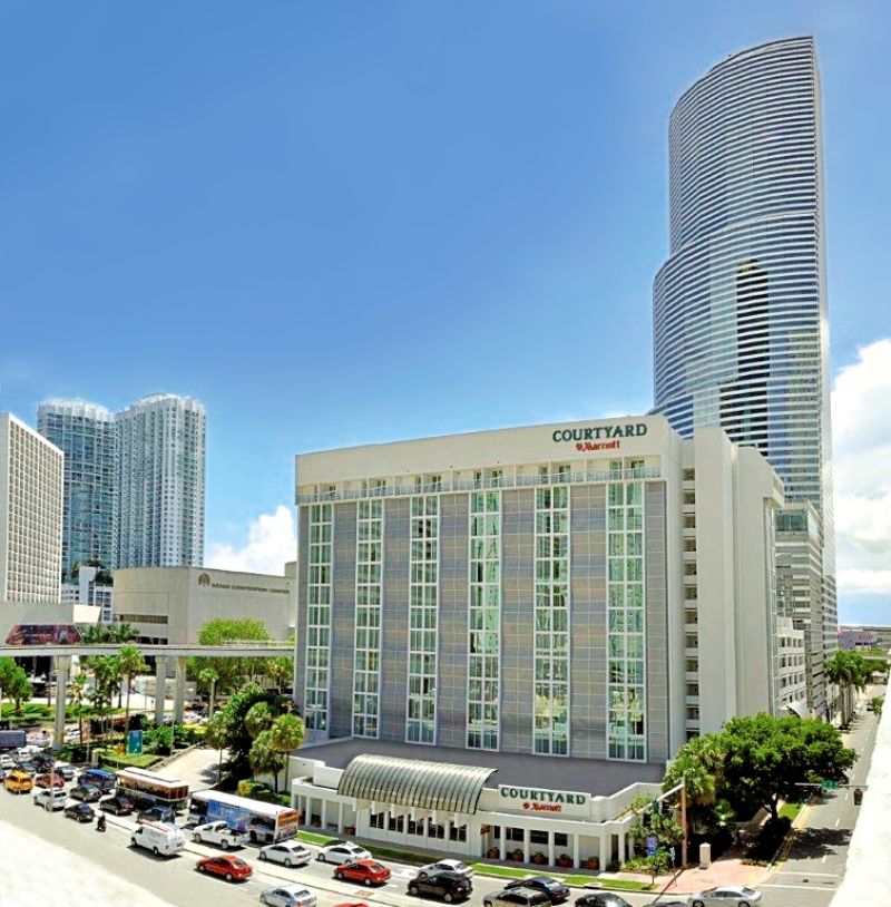 Courtyard Downtown Brickell Area 3* Miami