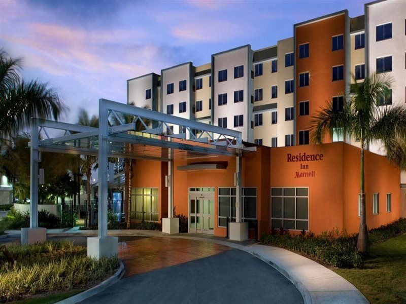 By Marriott Airport Miami