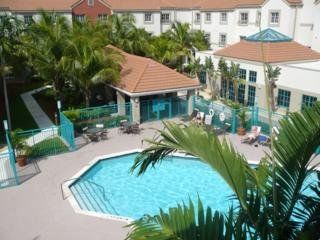 Hyatt House Airport 3* Miami