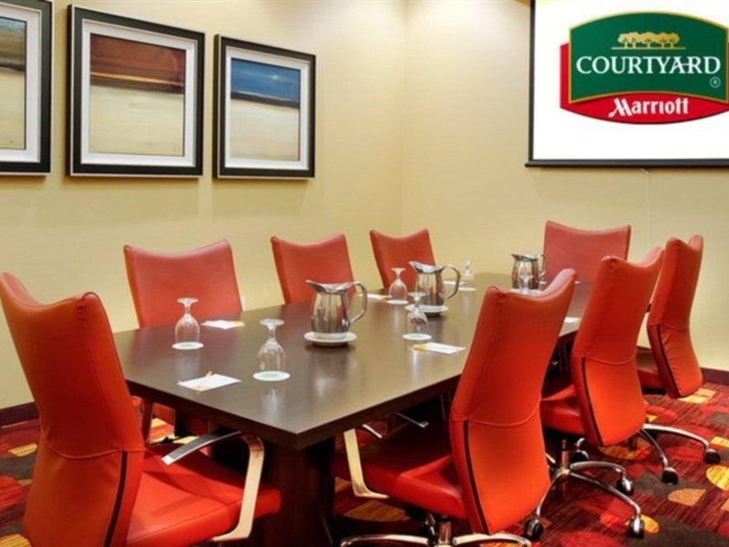 Courtyard Downtown Brickell Area 3* Miami