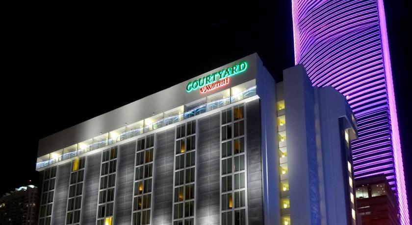 Courtyard Downtown Brickell Area 3* Miami