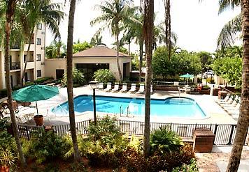 Courtyard Miami Airport West 3* Doral
