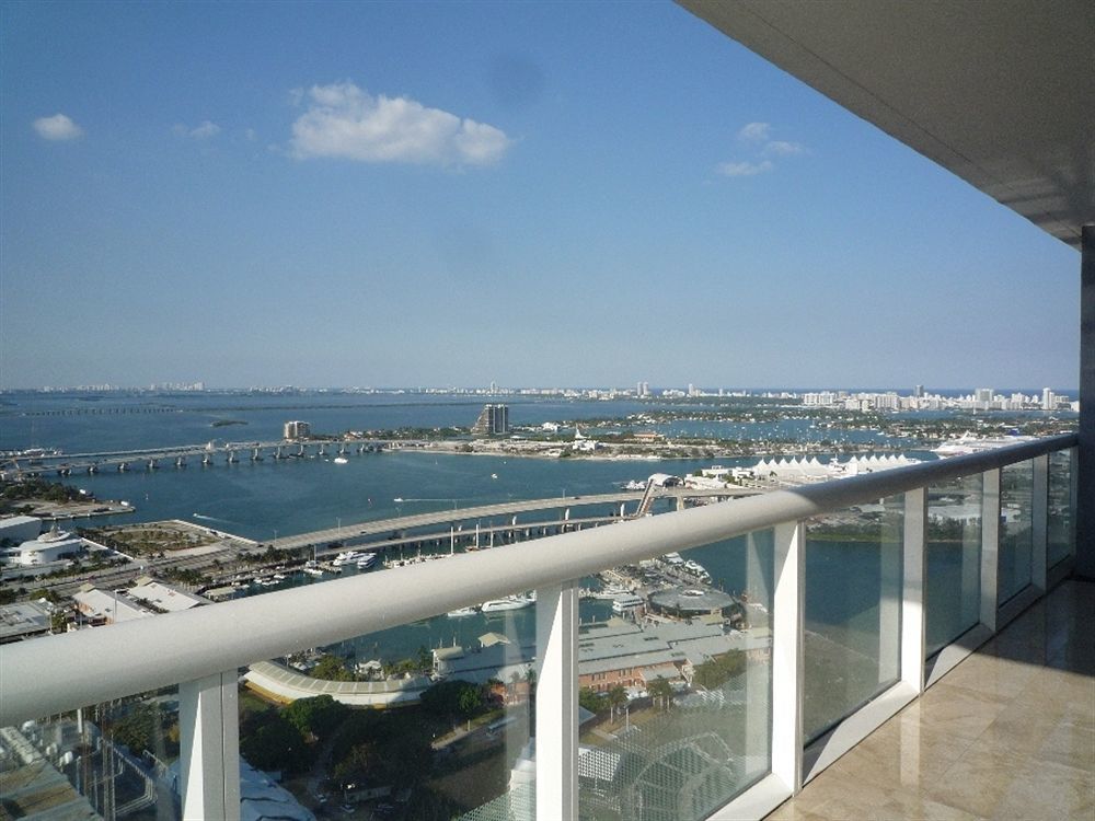 Luxury At 50 Biscayne Apartment Miami