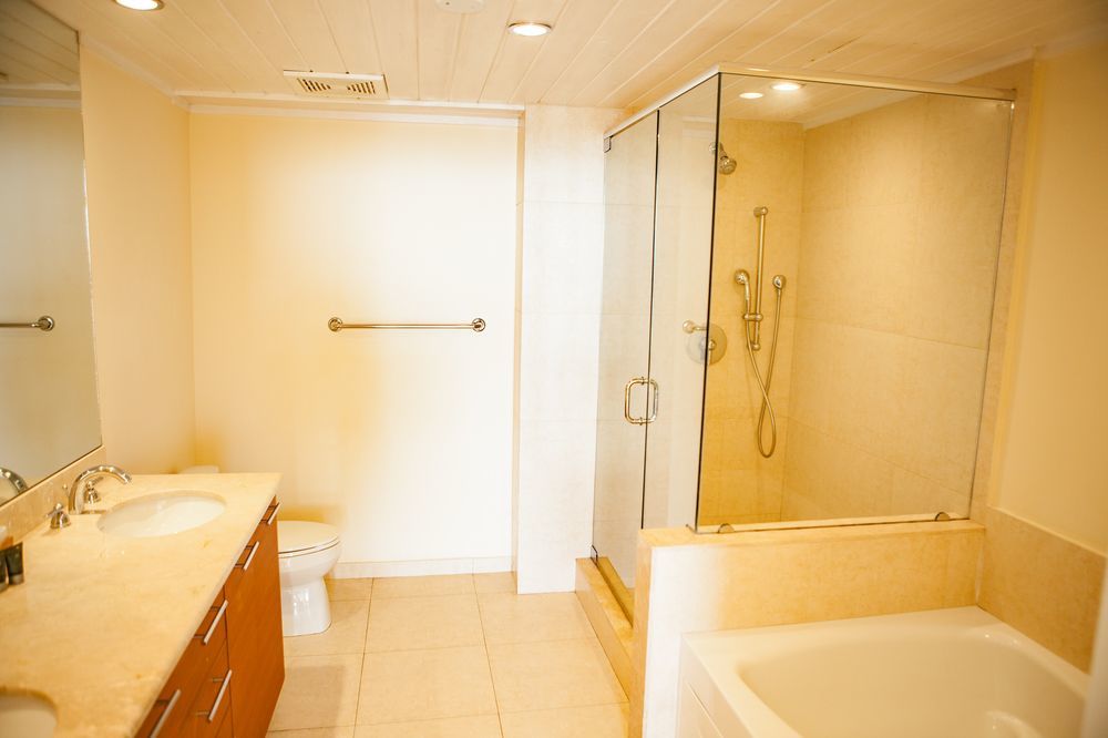 Luxury At 50 Biscayne * Miami
