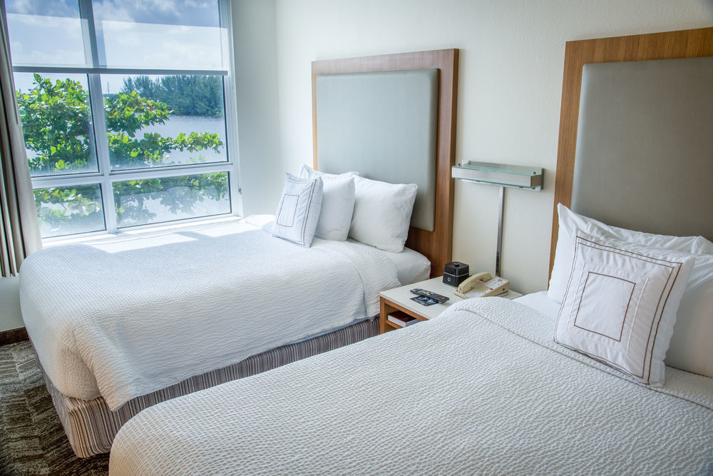 Springhill By Marriott Airport South Blue Lagoon Area 3* Miami