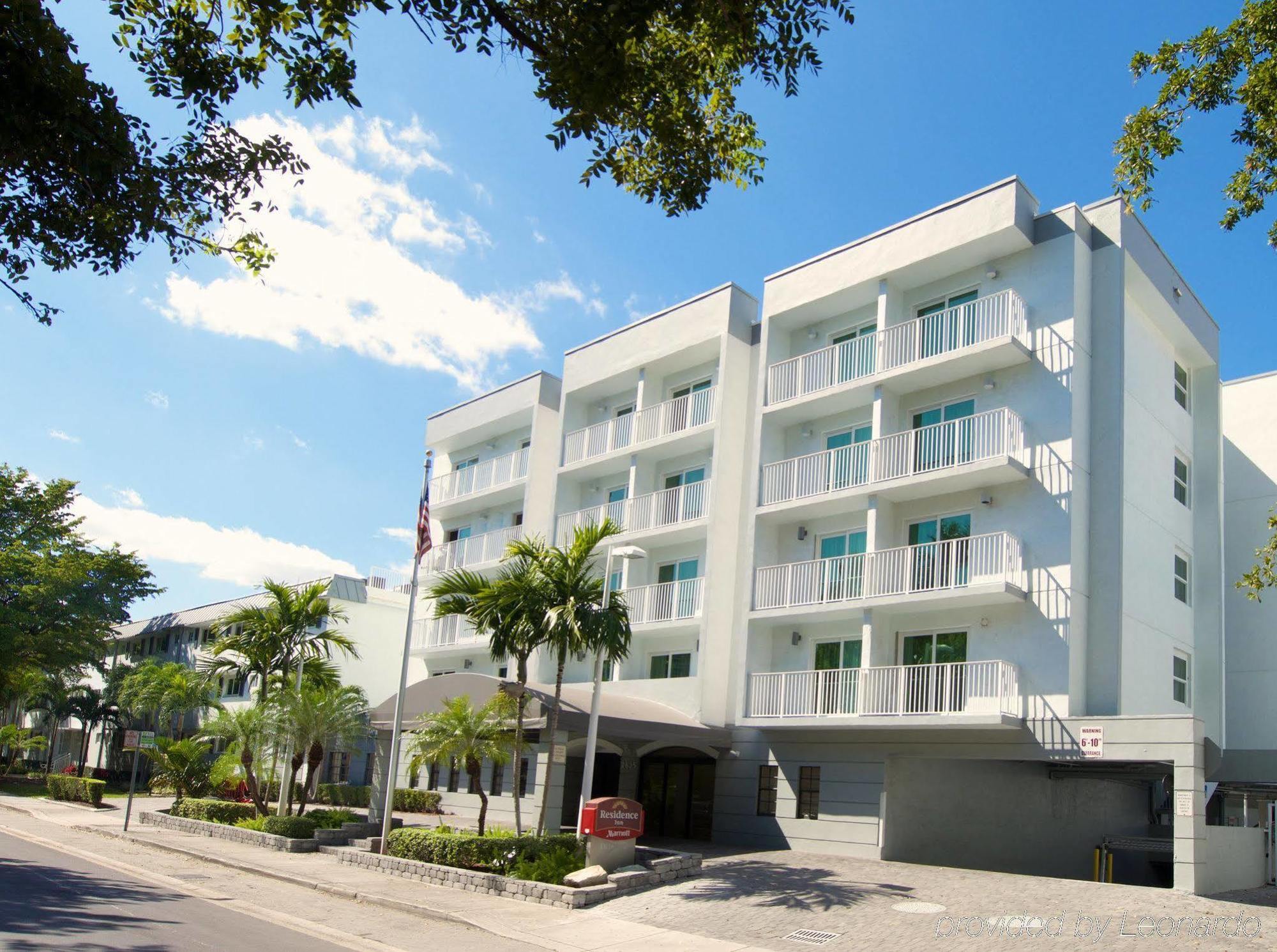 Coconut Grove Hotel 3*
