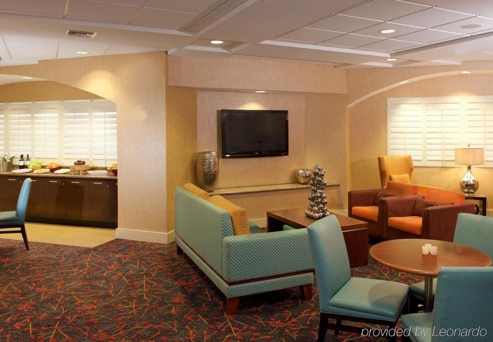Coconut Grove Hotel