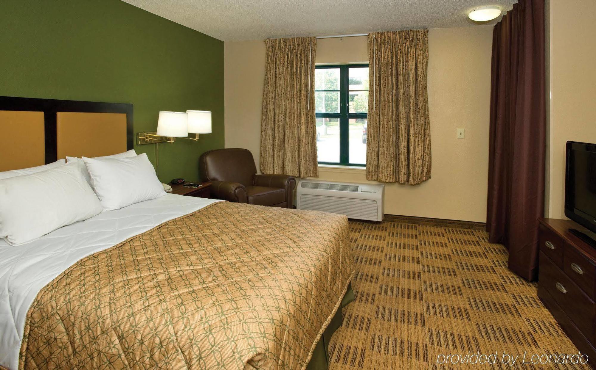 Extended America - - Airport - Blue Lagoon 2* Miami