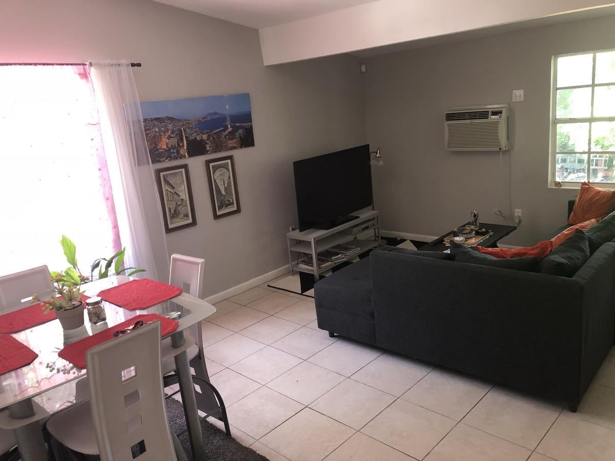 Paradiso Hostel