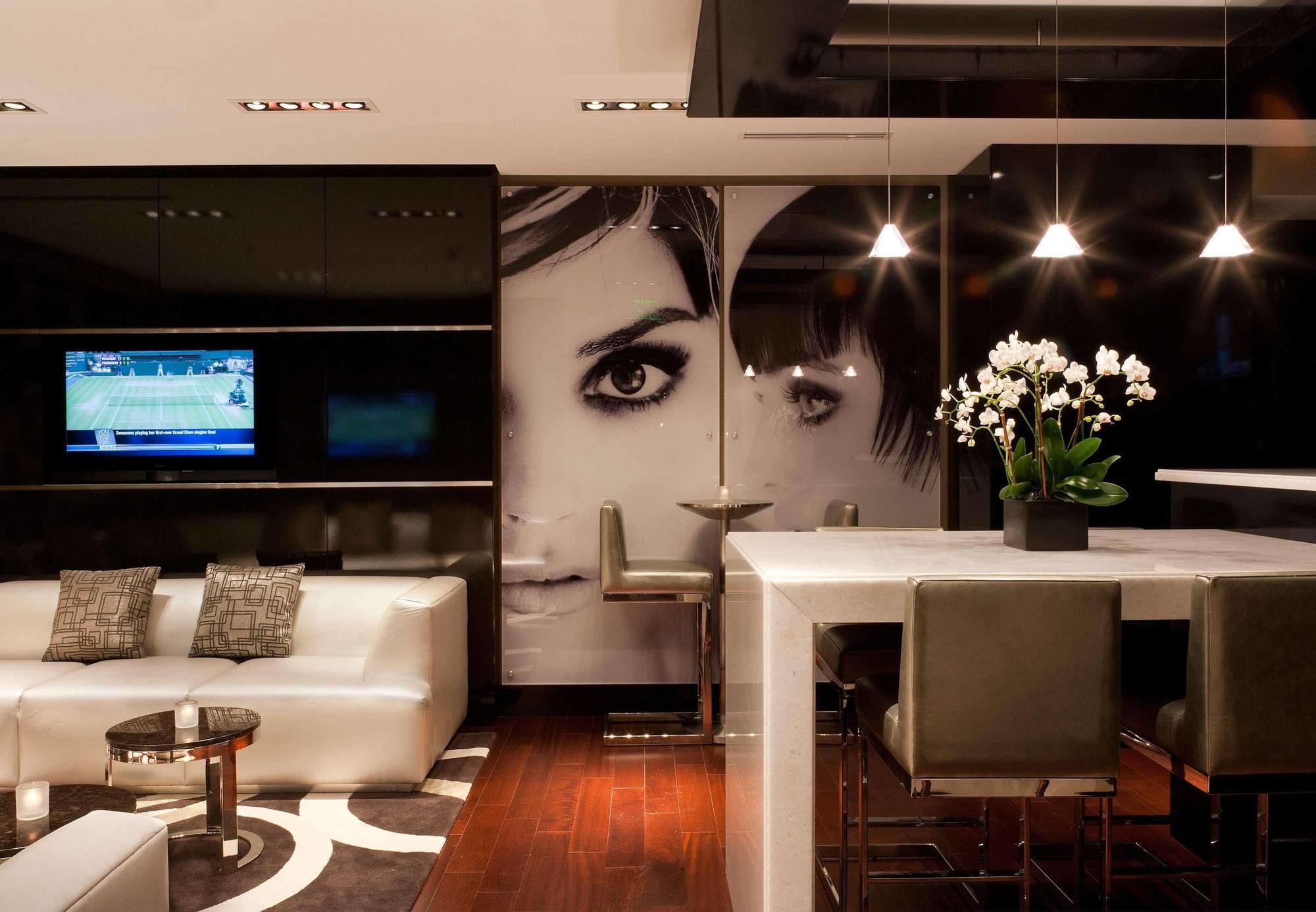 Beaux Arts, Autograph Collection 5*