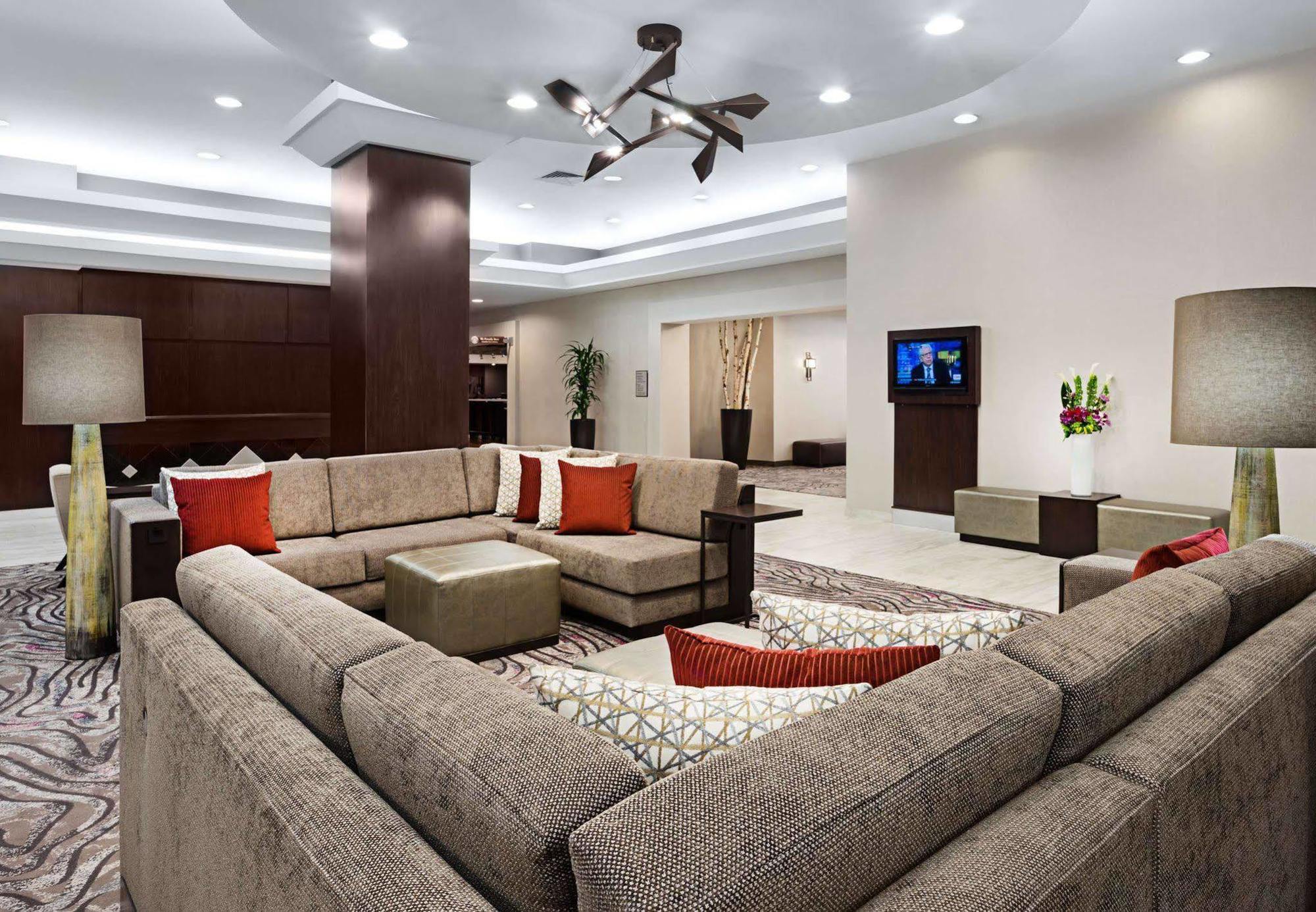Courtyard Downtown Brickell Area 3* Miami