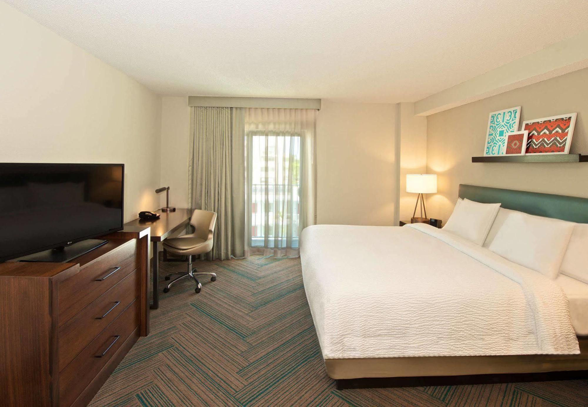 Hotel Coconut Grove Miami