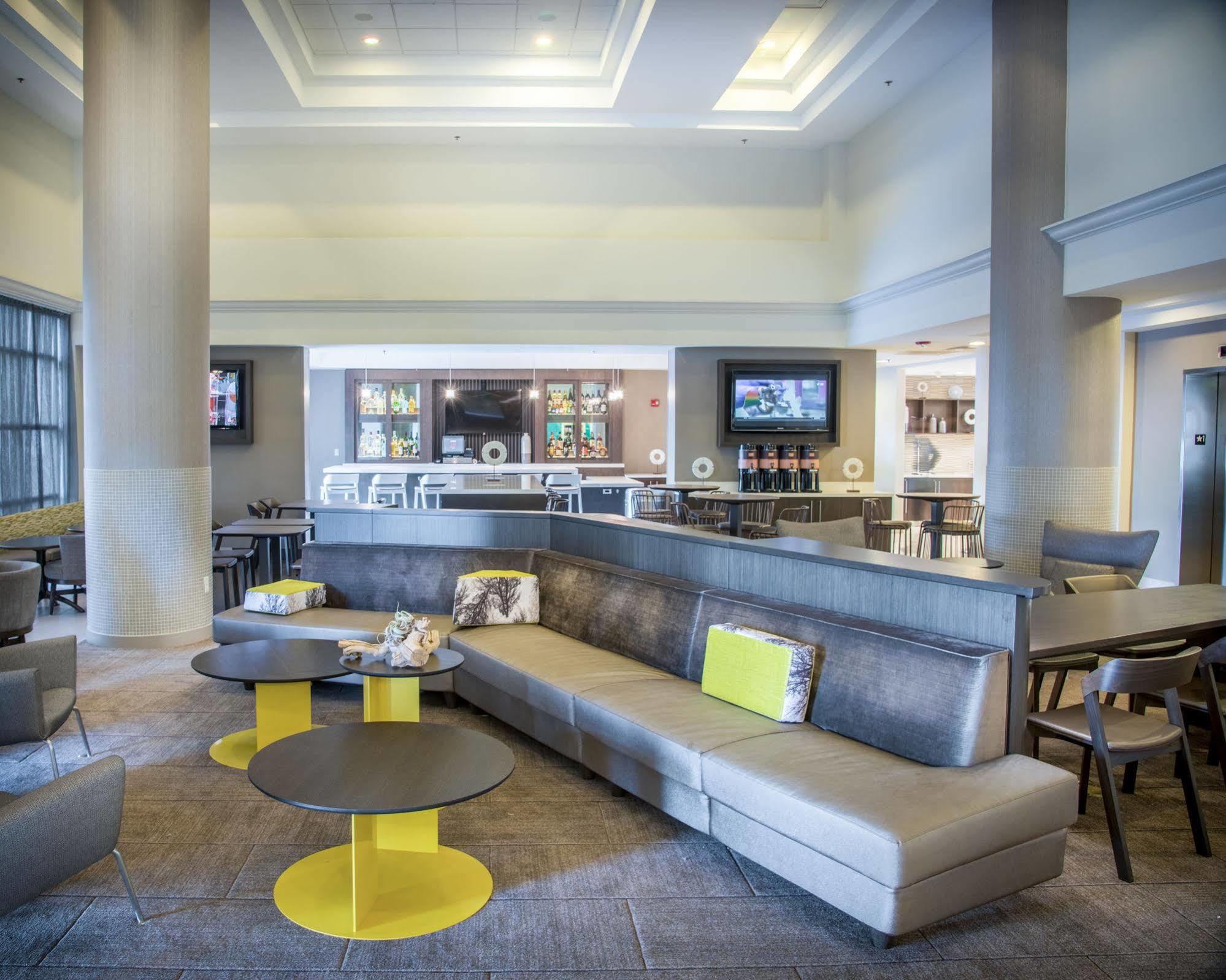 Springhill By Marriott Airport South Blue Lagoon Area 3*
