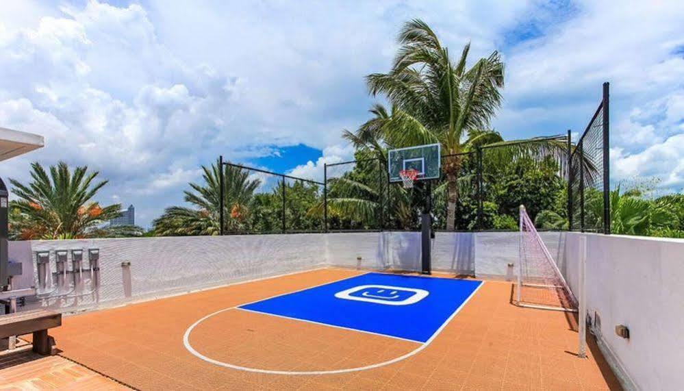 Riza Miami