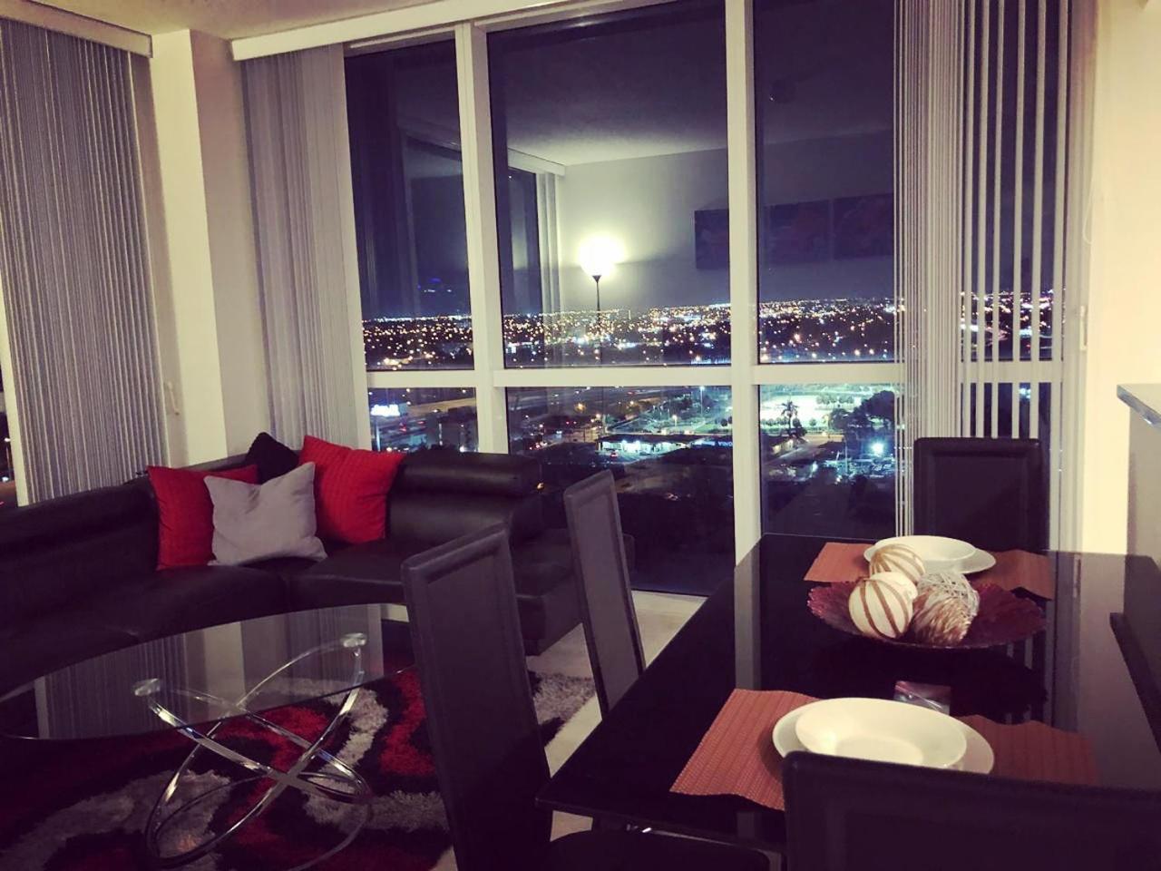 Starlight Suites Apartment