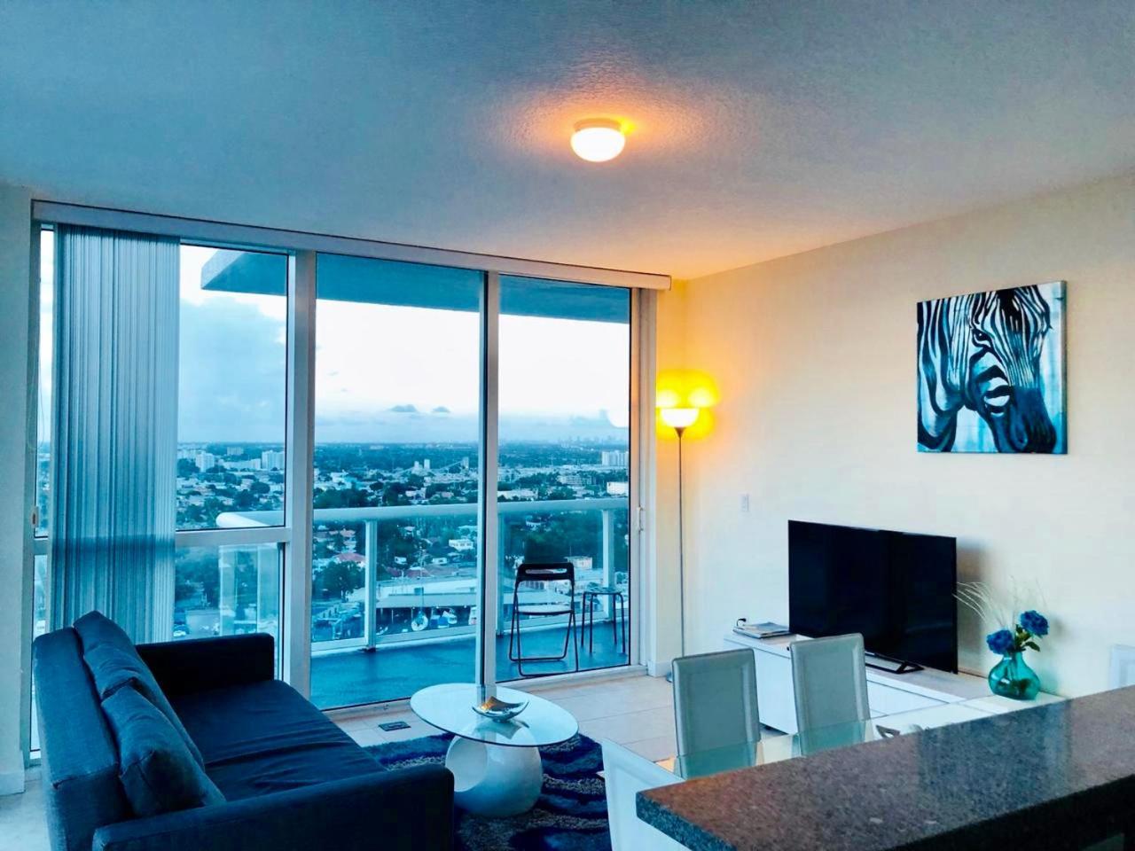 Starlight Suites Apartment *