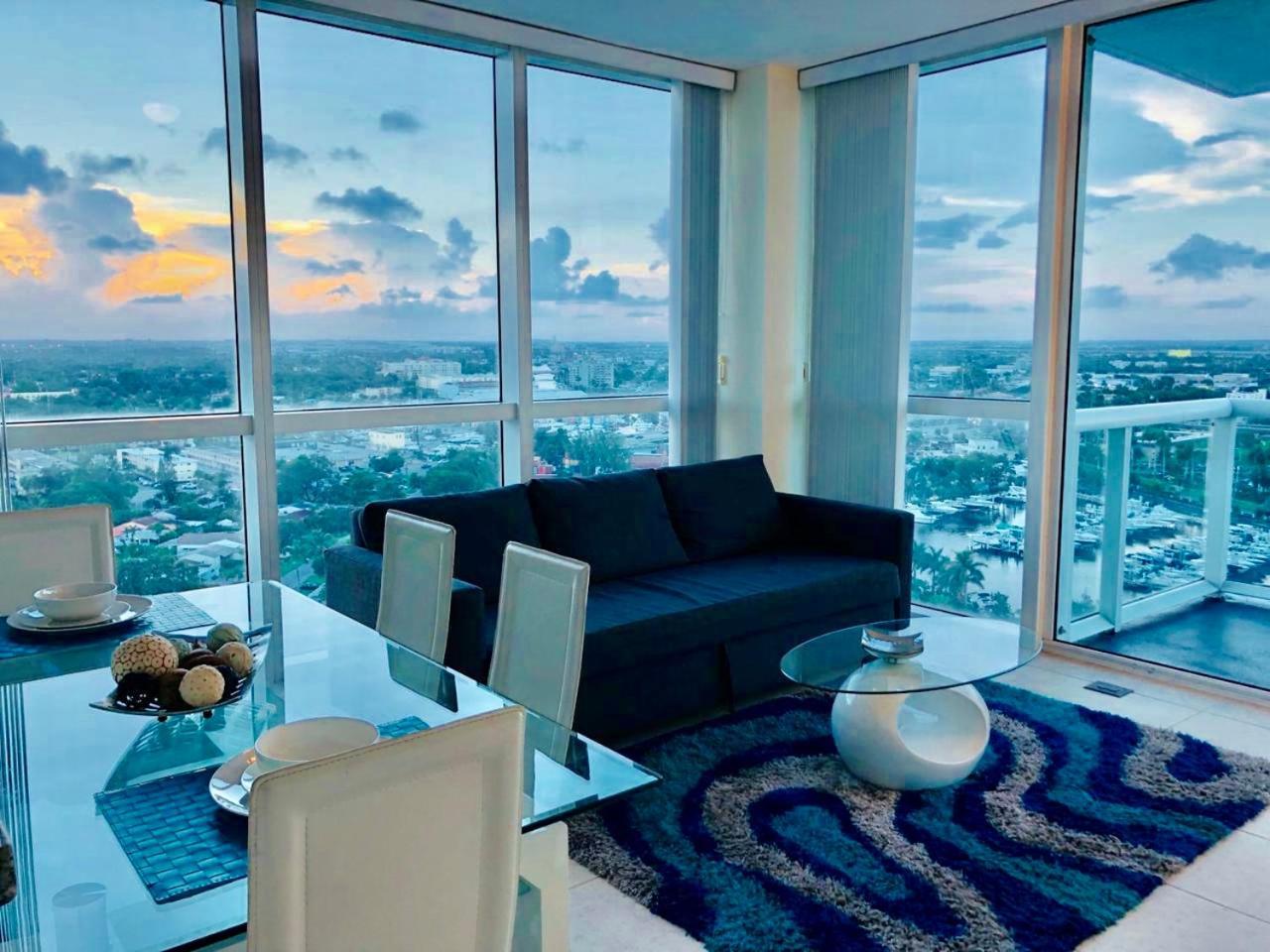 Starlight Suites Apartment *