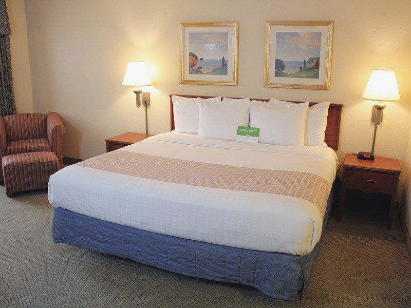 La Quinta By Wyndham Airport East