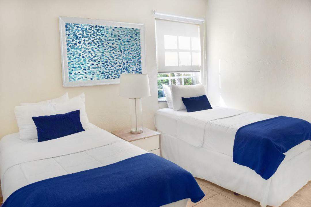 At Coral Apartment Miami