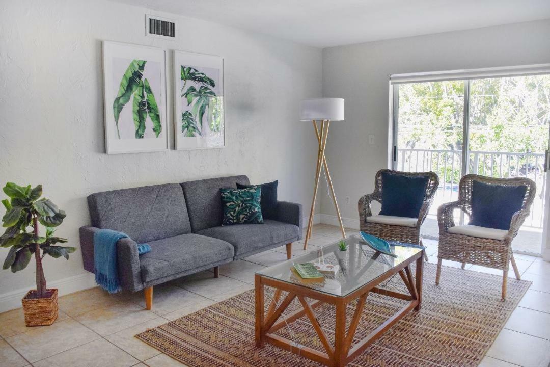 Apartment At Coral Miami