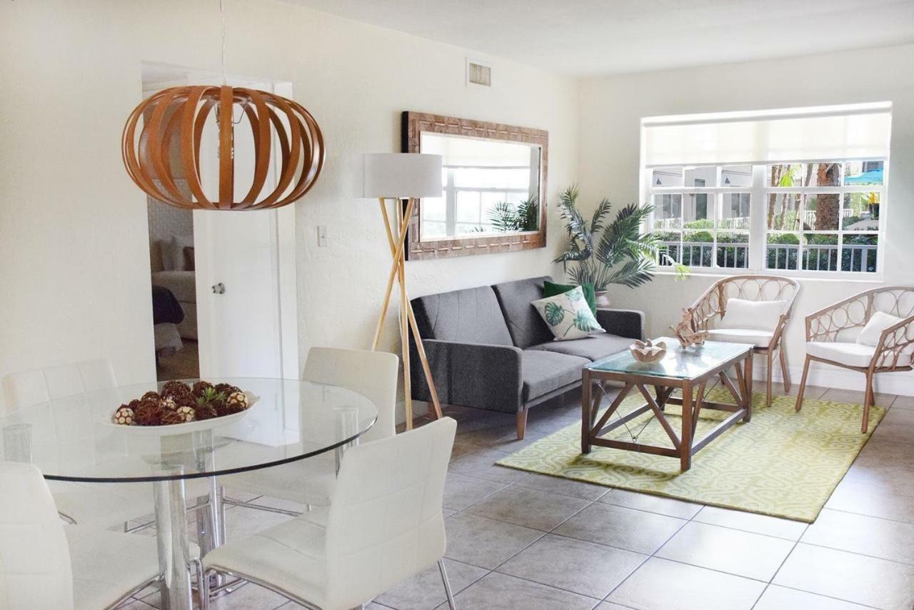 Apartment At Coral