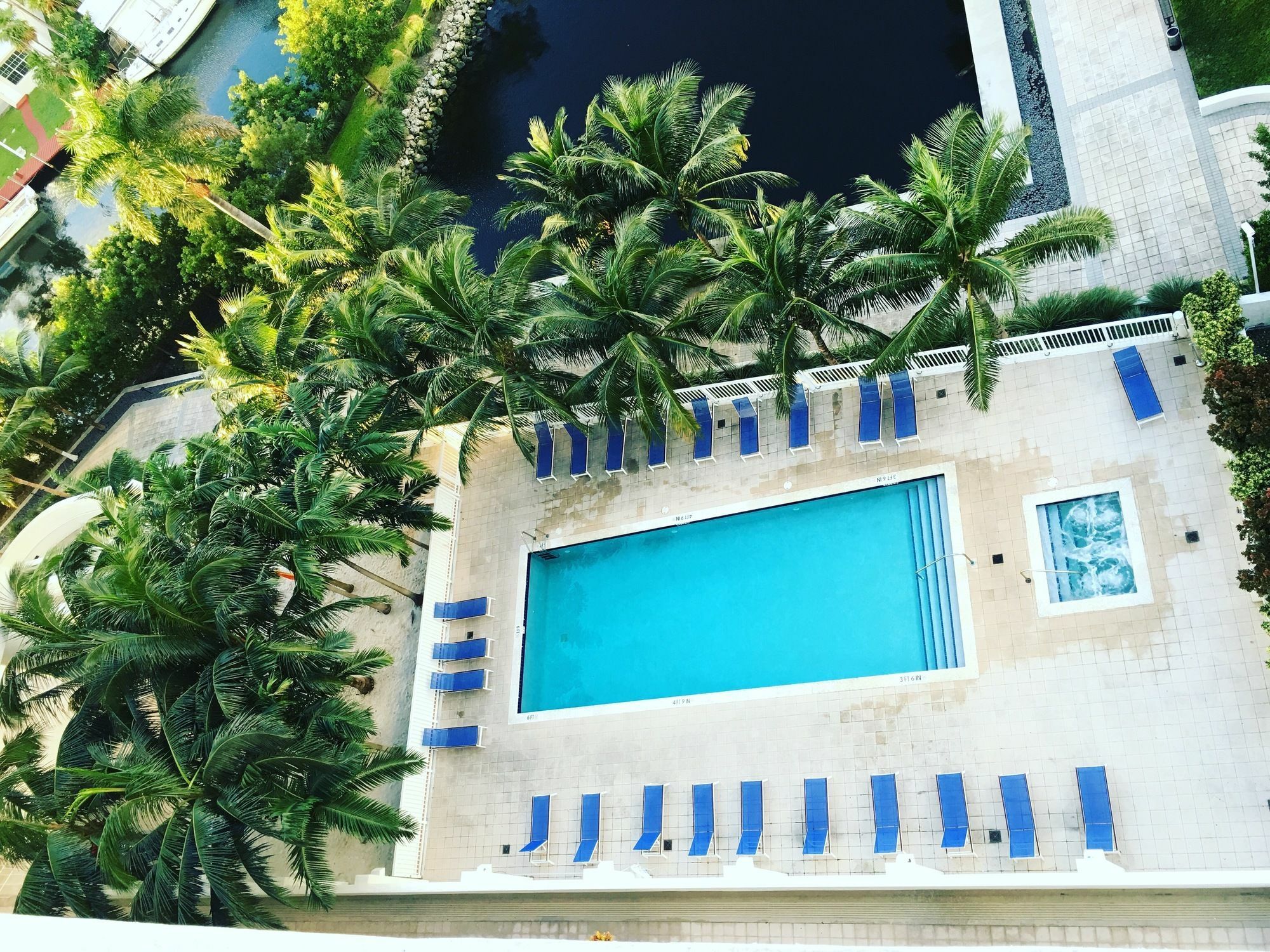 Starlight Suites Miami