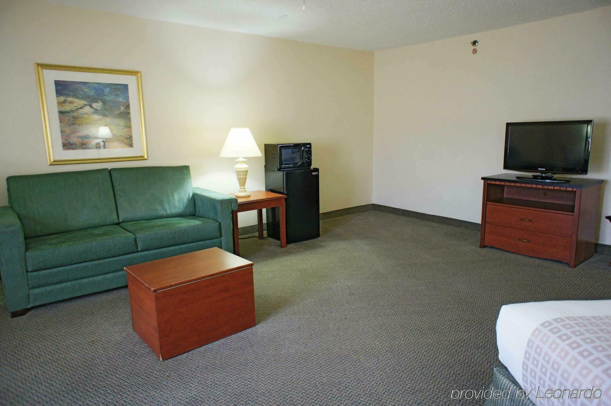 La Quinta By Wyndham Airport East